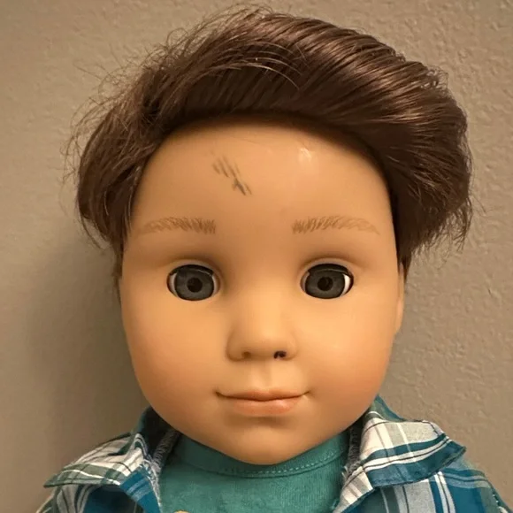 American Girl Doll *RETIRED* Logan Everett - Picture 2 of 6